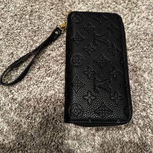Brand new wristlet